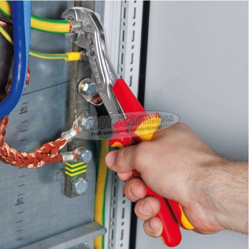 KNIPEX Szigetelt autóvízpumpa fogó, kétkomponensű nyél 250mm, 1000V 8 806 250