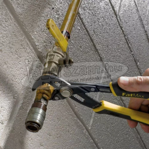 STANLEY Vízpumpa fogó 200mm 8" nyomógombos FatMax 0-84-647