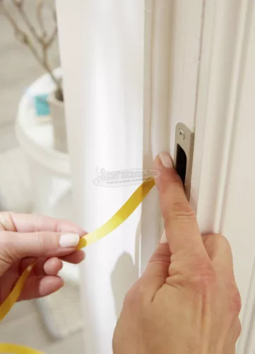 TESA Univerzális habanyag tömítő, Tesamoll 10m x 9mm, fehér 1 tekercs 05412-00100-00