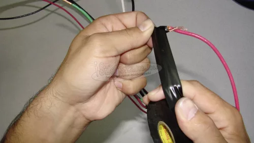 3M Időjárásálló elektromos szigetelőszalag, 6m x 19mm, fekete 80610833800 SUPER33+-19X6