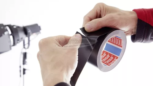 TESA Alumínium ragasztószalag Fekete (matt) 25m x 50mm 1db 50577-00000-01