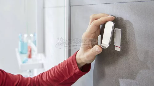 TESA Vízhatlan ragasztású tartó Powerstrips Waterproof Hook Metal 59707-00000-04