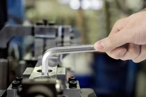 TOOLCRAFT 6szög Hajlított csavarhúzó készlet 9 részes 1603973