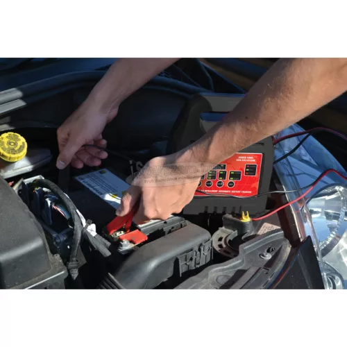 KENNEDY 12V/6V 4A AUTOMATIKUS AKKUMULÁTORTÖLTŐ KEN5030320K