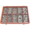 QUALFAST FASTENING PRODUCTS A2 ROZSDAMENTES ACÉL FOGLALATRÖGZÍTŐ GÖMBFEJŰ CSAVAR KÉSZLET QFT6154420K