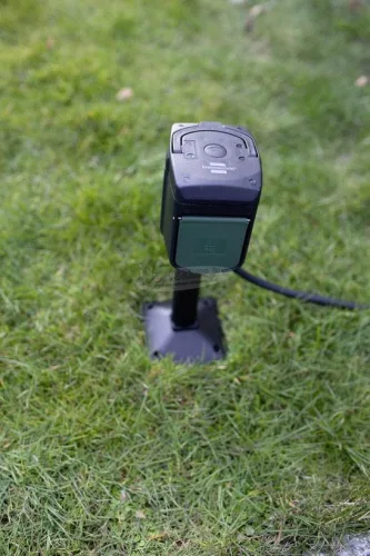 Brennenstuhl Kerti elosztó földbe szúrható 3m 2dugalj H07RN-F 3G1,5 IP44 Connect WIFI 1154540600