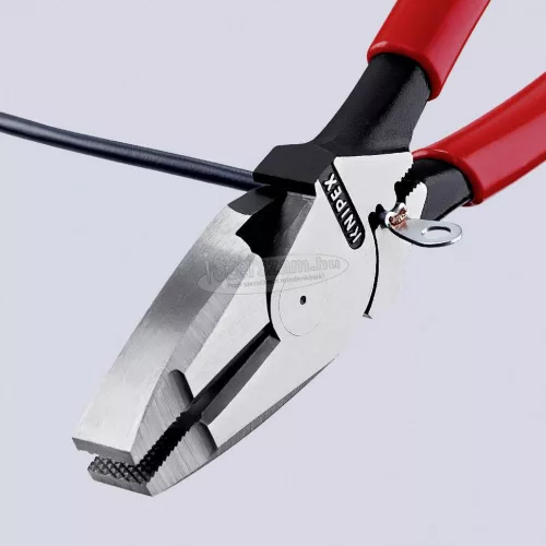KNIPEX Kábelfogó "Lineman's Pliers" feketére foszfátozott 240mm 09 01 240