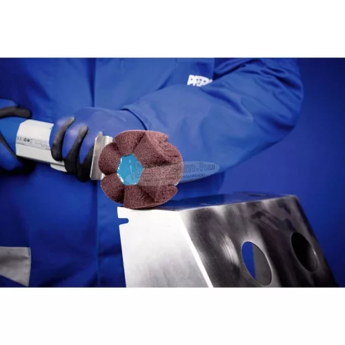 PFERD POLINOX hullámosított vlies csiszolókerék menettel PNG 10050 5/8-11 A 180 44642222