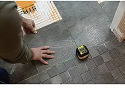 Stanley by Black & Decker Keresztvonalas lézer STHT77592-1