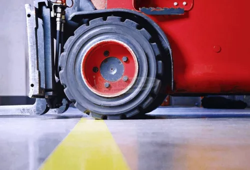 tesa PREMIUM Jelölő ragasztószalag Professional Sárga 33m x 50mm 1db 04169-00058-93