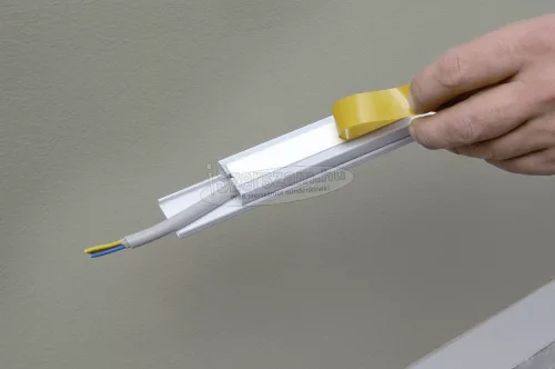 tesa Mounting PRO Schmal Rögzítő szalag Fehér 10m x 9mm 2db 66714-00000-00