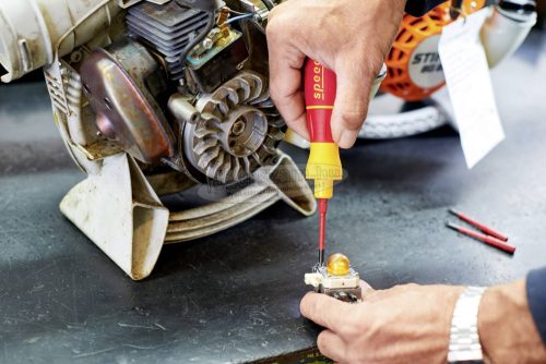 WIHA szigetelt SpeedE II VDE E-csavarhúzó készlet SL+SL/PZ 591, 7 részes 1000V 44318