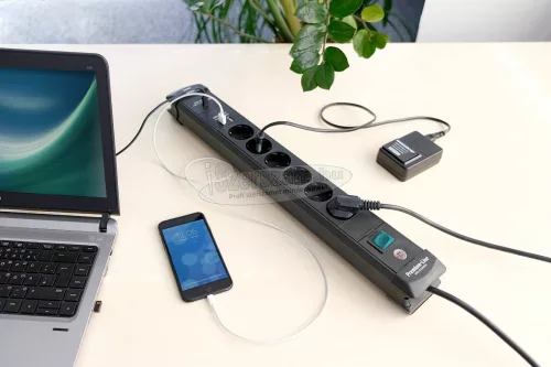BRENNENSTUHL elosztó Power Delivery USB C 6-os fekete 3m H05VV-F 3G1,5 Premium-Line 1951160607