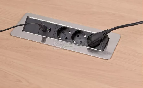 BRENNENSTUHL asztali elosztóaljzat, 2x USB 2m H05VV-F3G1.5 IP20 Indesk Power USB-töltő 1396200113
