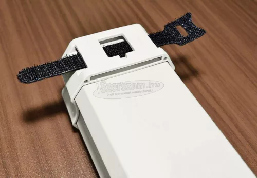 BRENNENSTUHL elosztó kapcsolóval 4dugalj 1,8m H05VV-F 3G 1,5 mm² IP20 1952240100