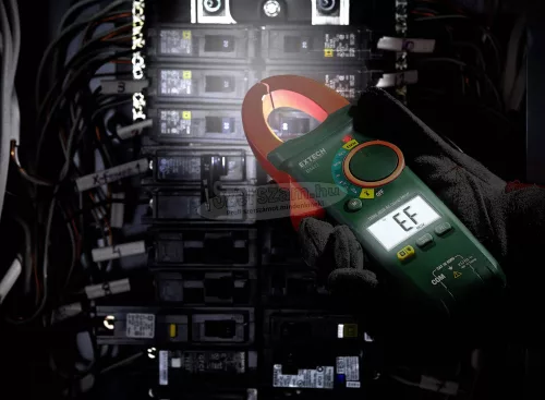 EXTECH Lakatfogó digitális CAT III 600V 400A NCV True RMS MA443