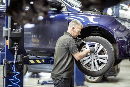 PHILIPS LPL81X1 Penlight Premium Color+ LED Stift lámpa Akkuról üzemeltetett 5 W 200 lm