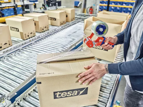 TESA ECO & ULTRA STRONG Csomagolószalag Átlátszó 66m x 50mm 1 db 58297-00000-00