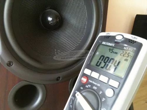 VOLTCRAFT MT-52 digitális multiméter K típusú hőmérséklet érzékelővel, fény-, zaj- és nedvesség érzékelők, NCV -érintésmentes feszültségvizsgáló