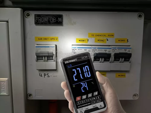 VOLTCRAFT Digitális kézi multiméter, 5999 digit, CAT III 600 V, Voltcraft VC33