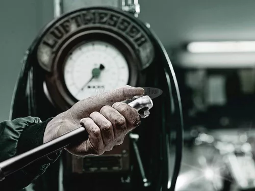 WERA Click-Torque C 3 Push R/L állítható nyomatékkulcs az óramutató járásával megegyező és azzal ellentétes nyomatékszabályozáshoz, 40-200Nm, 1/2"x40-200Nm 05075626001